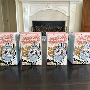 Exciting Macaron labubu